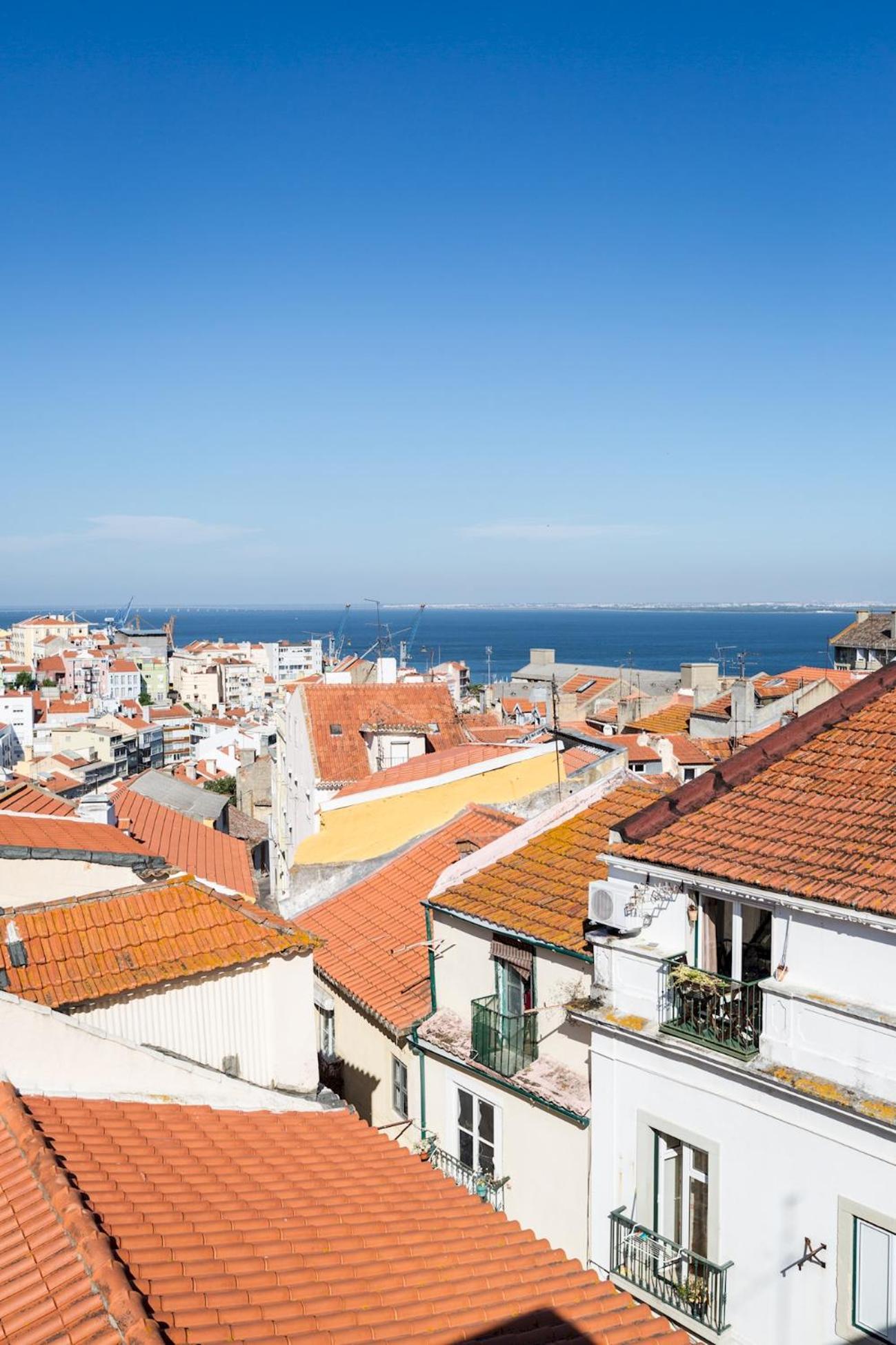 Romantic Gem In Graca Apartment Lisbon Luaran gambar